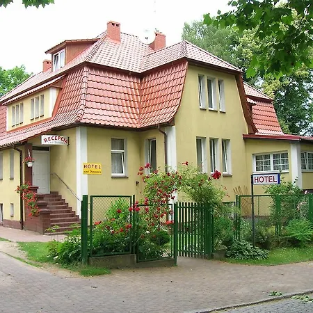 Ξενοδοχείο Pod Platanami