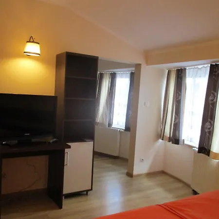 Hotell Pod Platanami *